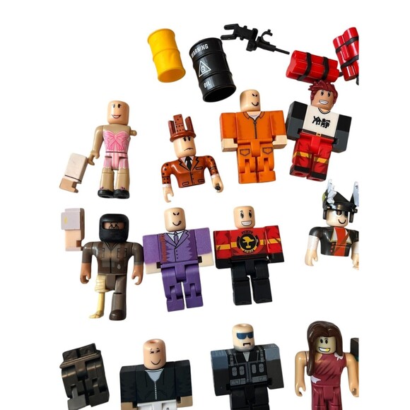 Large Lot of Roblox Toy Action Figures Collection with Accessories No Codes - Picture 2 of 5